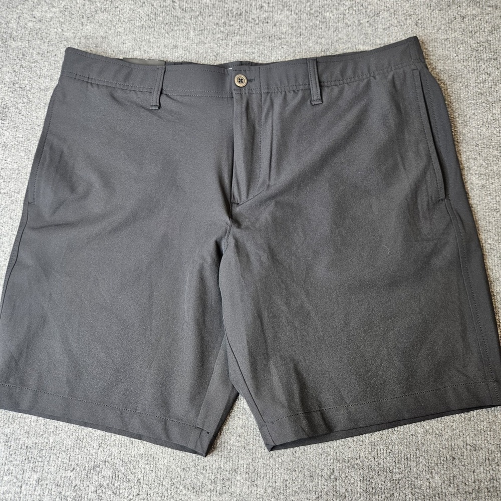 NWT Under Armour Men's Golf Shorts Size 40 Black Stretch Comfort $65 Retail